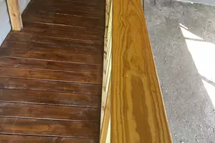 117 Henrietta St, West Orange, TX 77630 - Photo 5