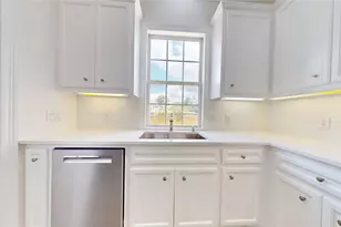 4050 Dumbarton St, Houston, TX 77025 - Photo 13