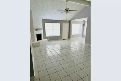 11726 Cliveden Drive, Houston, TX 77066 - Photo 3