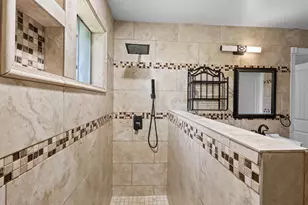 6281 25th St, Groves, TX 77619 - Photo 21