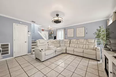 8926 Westbrae Gardens Court, Houston, TX 77031 - Photo 7