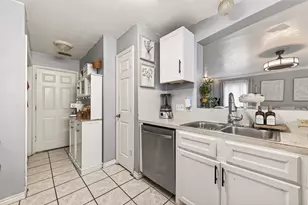 8926 Westbrae Gardens Ct, Houston, TX 77031 - Photo 17