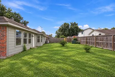16719 N Bend Drive, Houston, TX 77073 - Photo 29