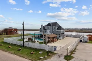 319 Francis Cove, Surfside Beach, TX 77541 - Photo 19