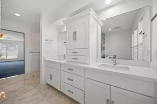 15702 Mesa Verde Dr, Houston, TX 77059 - Photo 31