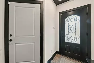 4738 Sunbeam Street, Houston, TX 77033 - Photo 7