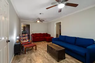 2423 Metz St, Houston, TX 77034 - Photo 3