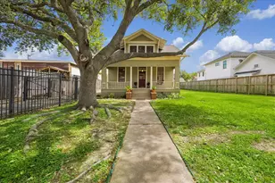 1846 Arlington St, Houston, TX 77008 - Photo 1