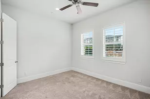 119 Grace Point Dr, Sugar Land, TX 77498 - Photo 11