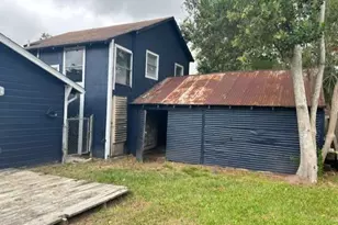 4711 3rd St, Bacliff, TX 77518 - Photo 3