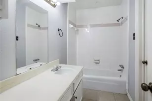 7500 W Loop S, Bellaire, TX 77401 - Photo 15