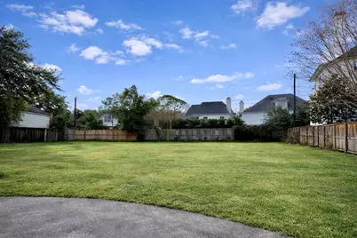 25 W Broad Oaks Drive, Houston, TX 77056 - Photo 5