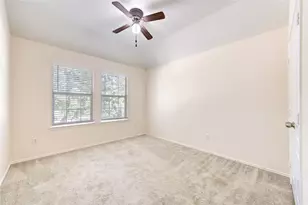 1723 Manor Dr, Baytown, TX 77521 - Photo 23