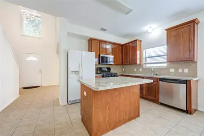 1723 Manor Drive, Baytown, TX 77521 - Photo 11
