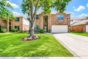 1723 Manor Dr, Baytown, TX 77521 - Photo 1