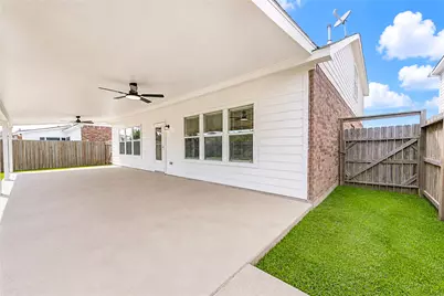 1723 Manor Drive, Baytown, TX 77521 - Photo 45