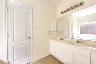 1723 Manor Dr, Baytown, TX 77521 - Photo 41