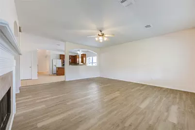 1723 Manor Drive, Baytown, TX 77521 - Photo 7