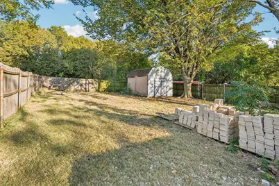 1542 Marsalis Road, Lancaster, TX 75134 - Photo 19