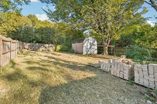 1542 Marsalis Rd, Lancaster, TX 75134 - Photo 19