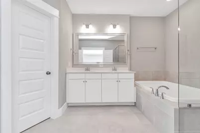 2726 Ruhman Fields Drive, Houston, TX 77008 - Photo 23