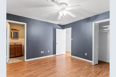 219 E Beecher Avenue, Palacios, TX 77465 - Photo 21