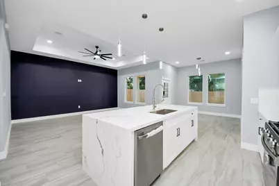 416 S 1st Street, La Porte, TX 77571 - Photo 9