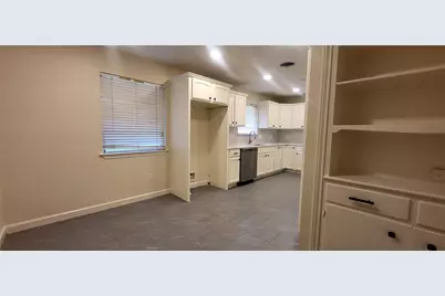 1902 Amy Drive, Baytown, TX 77520 - Photo 23