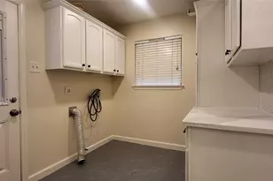 1902 Amy Dr, Baytown, TX 77520 - Photo 27
