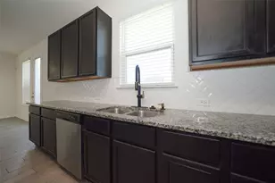 6035 Diamond Sky Ln Ln, Houston, TX 77048 - Photo 13