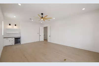 1611 Brown Pelican Bend, Galveston, TX 77554 - Photo 39