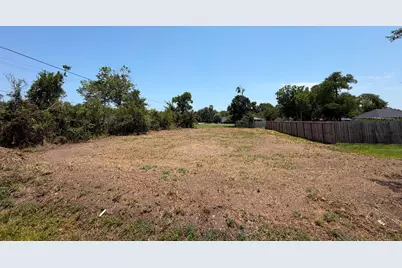 2110 Parkview Ln, La Porte, TX 77571 - Photo 7