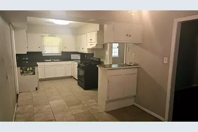 2826 Monticello Drive, Houston, TX 77045 - Photo 5