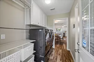 16418 Clearcrest Dr, Houston, TX 77059 - Photo 31