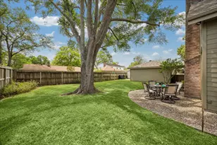 16418 Clearcrest Dr, Houston, TX 77059 - Photo 29