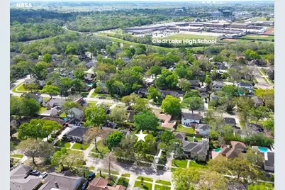 16418 Clearcrest Drive, Houston, TX 77059 - Photo 35