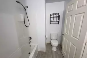 6902 Iris Ct, Baytown, TX 77521 - Photo 25