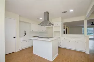 10606 Mills Flat St, Houston, TX 77070 - Photo 5