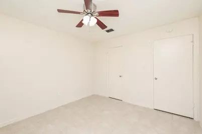 7423 Towerview Lane, Houston, TX 77489 - Photo 13