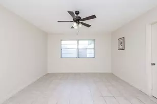 7423 Towerview Ln, Houston, TX 77489 - Photo 15
