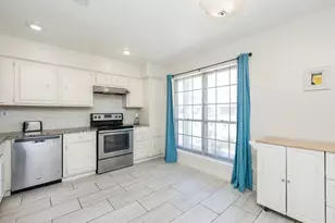 7423 Towerview Ln, Houston, TX 77489 - Photo 9