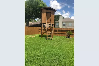 8311 Chelsea Bend Court, Houston, TX 77083 - Photo 17