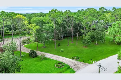 1102 Cowards Creek Drive, Friendswood, TX 77546 - Photo 27