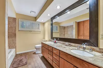1102 Cowards Creek Drive, Friendswood, TX 77546 - Photo 17