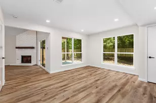 79 N Pathfinders Cir, The Woodlands, TX 77381 - Photo 19