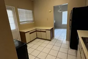 8310 Wild Rose St, Houston, TX 77083 - Photo 9