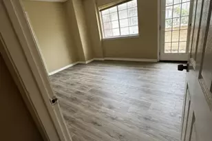 8310 Wild Rose St, Houston, TX 77083 - Photo 11