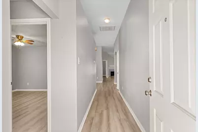 32126 Annice Lane, Pinehurst, TX 77362 - Photo 3