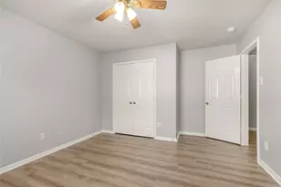 32126 Annice Ln, Pinehurst, TX 77362 - Photo 9