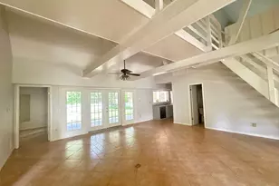 719 E Wildwood Dr, Village Mills, TX 77663 - Photo 15